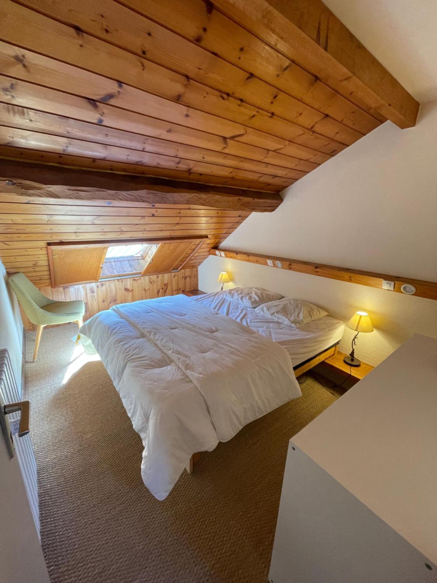 Le Chal Heureux Bel Appartement Dans Vieille Ferme De Montagne Renovee Les Orres Luaran gambar